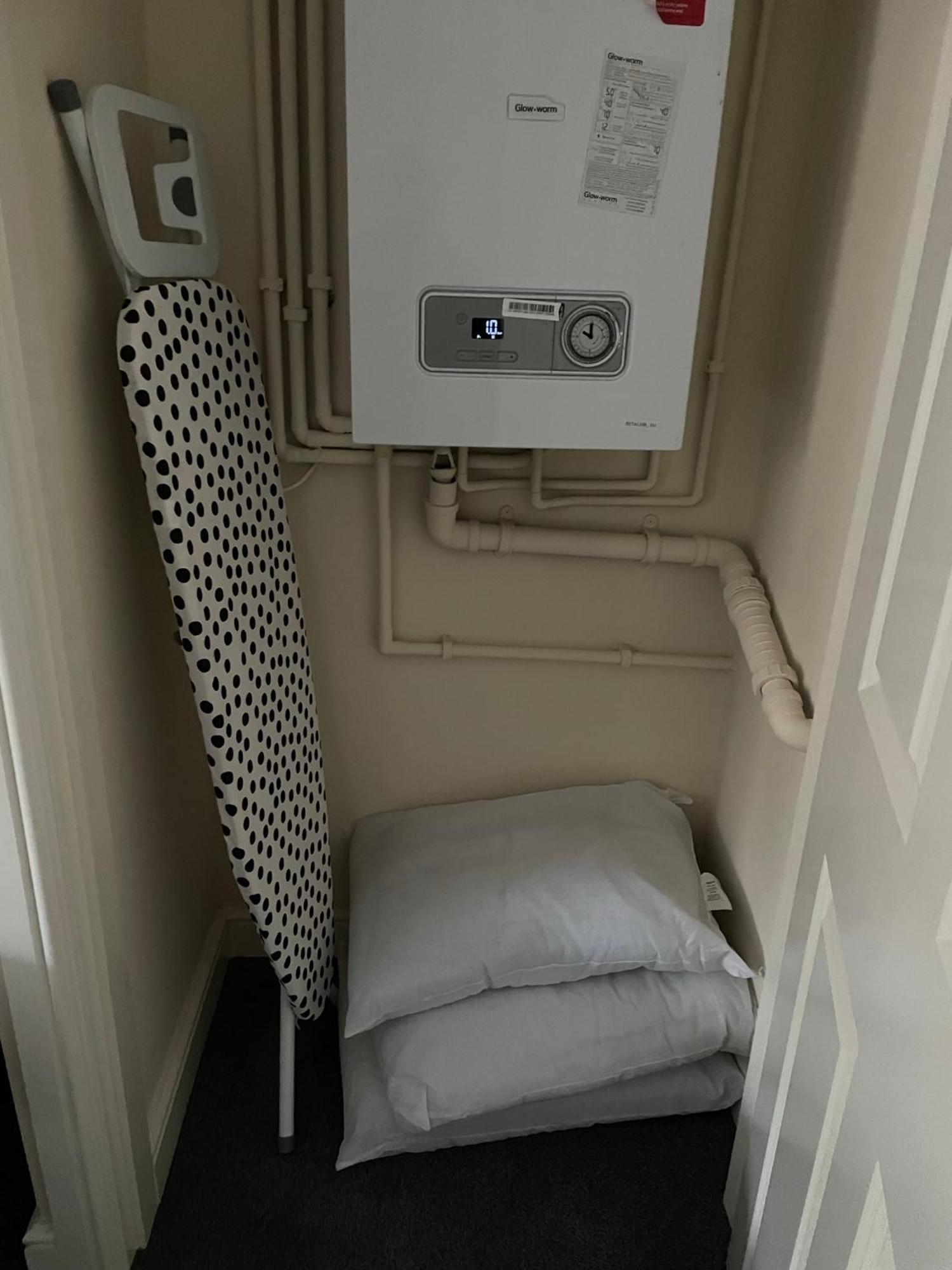 1 Hatton House 2 Bedroom 2 Bathroom Spacious Basement Flat Newark-on-Trent  Luaran gambar